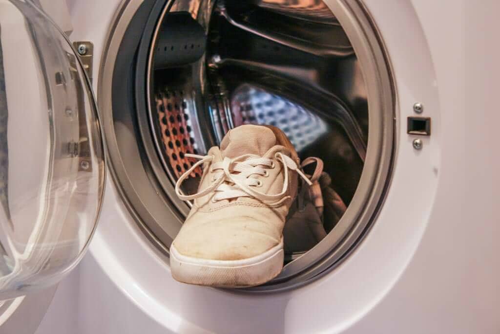 schoenen wassen in de wasmachine, slim of juist niet? | skystep