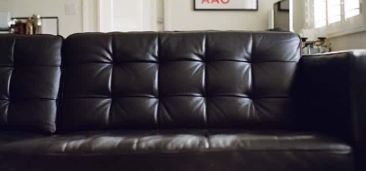 Leren bank onderhouden, schoonmaken, repareren Leren bank onderhouden, schoonmaken, repareren